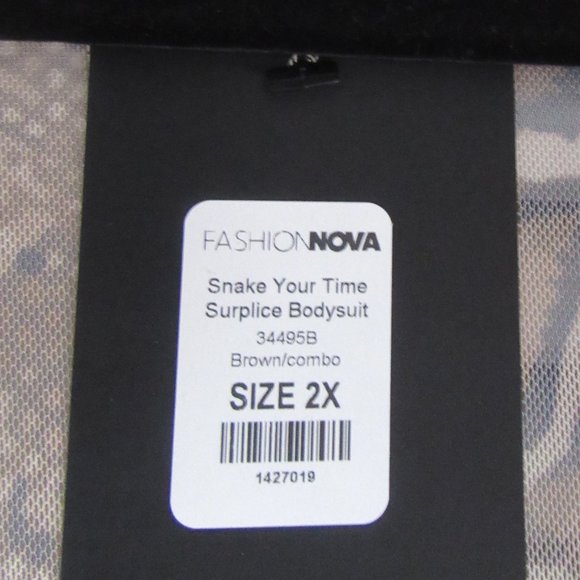 NWT Fashion Nova 2x Snake Print sheer top - Picture 2 of 4